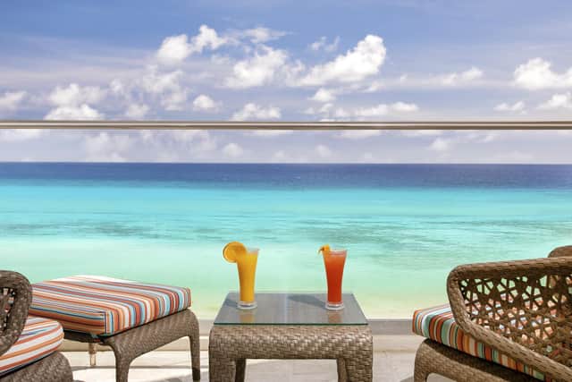 Cocktails in paradise. Image: Steven Graffham