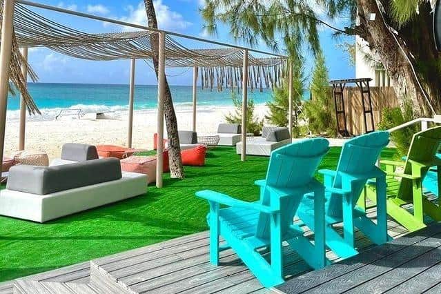 The chic open air Tipsy bar on the beach. Image: Sea Breeze Beach House
