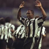 Les Ferdinand (Mandatory Credit: Ben  Radford/Allsport)