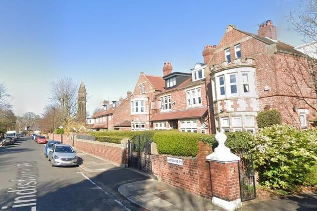 The average property price on Lindisfarne Road in Jesmond is £1,249,094.