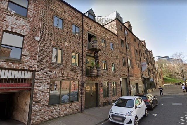 The Broad Chare on the Quayside in Newcastle has one AA rosette.