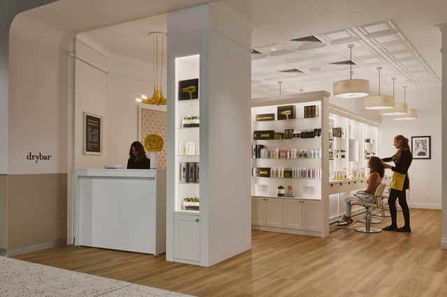 Dry Bar.