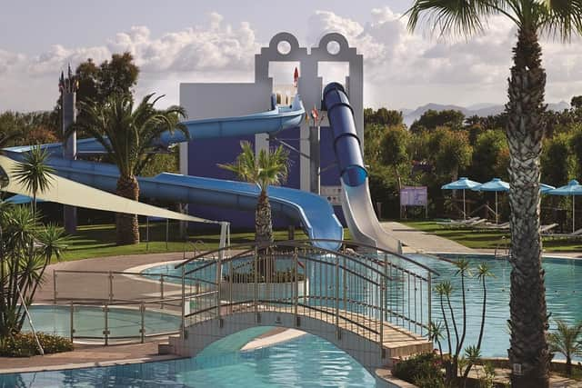 The main pool's splash area