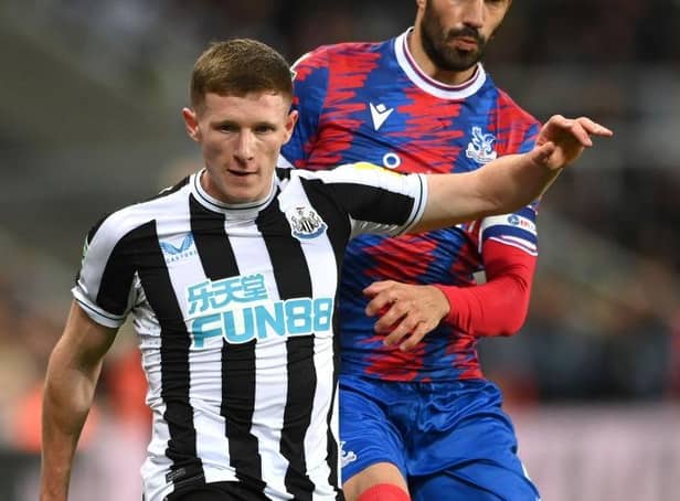 <p>Elliot Anderson in action for Newcastle against Crystal Palace earlier this season</p>