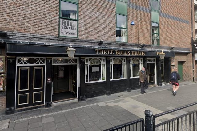 The Three Bulls Heads on Percy Street is a traditional city centre pub which can generate an impressive atmosphere on matchday. It's worth going just to make the walk up to St James' Park with thousunds of other NUFC fans as kickoff approaches.