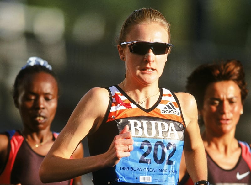 In 1999, British runner Paula Radcliffe could be seen in action at the Great North Run. Radcliffe finished in third place this year.