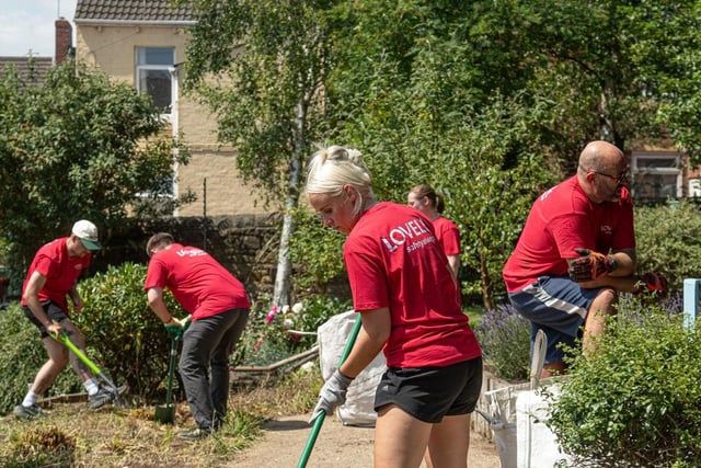 The Lovell volunteers get to work. The homebuilder is building properties to rent at its Benwell Dene development.